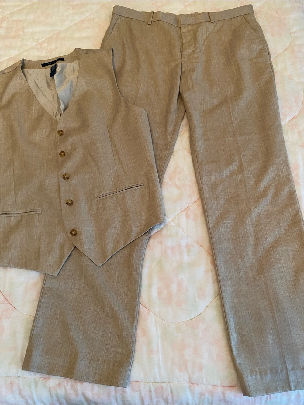 Perry Ellis Tan Linen-Blend Vest and Pants